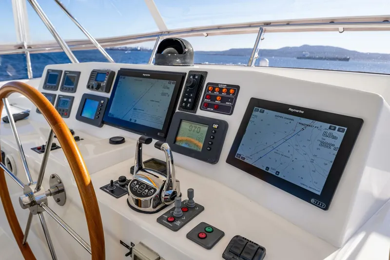 Slide: The Image of Grand Banks 59 Aleutian Raised Pilothouse 2007 - 5726005