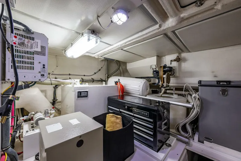 Slide: The Image of Grand Banks 59 Aleutian Raised Pilothouse 2007 - 5726120