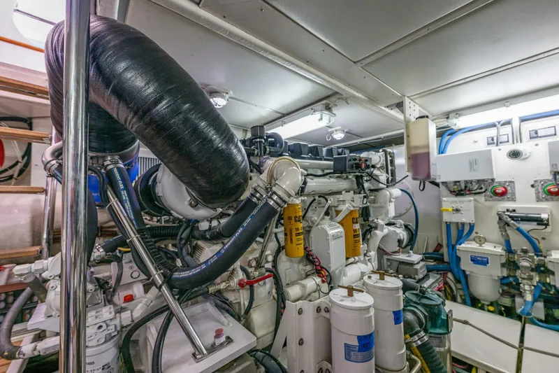 Slide: The Image of Grand Banks 59 Aleutian Raised Pilothouse 2007 - 5726125