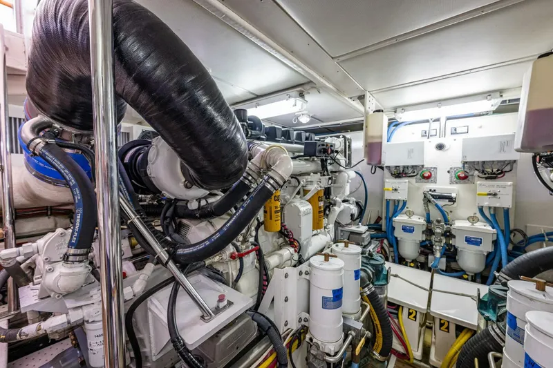 Slide: The Image of Grand Banks 59 Aleutian Raised Pilothouse 2007 - 5726127