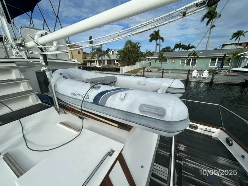 Slide: The Image of 42' Grand Banks tender2 - 5726331