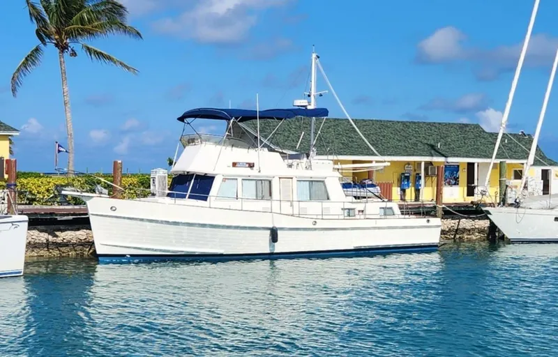 Slide: The Image of 42' Grand Banks port forward profile3 - 5726306