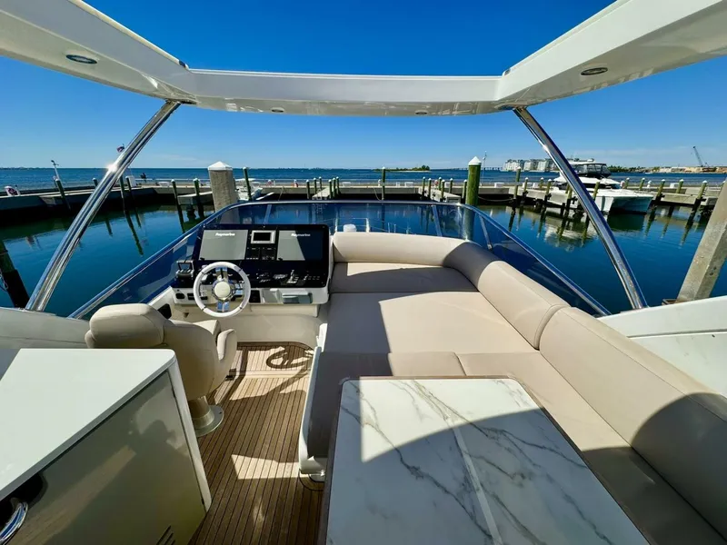 Slide: The Image of 2019 Azimut 55 - Flybridge  - 5726600