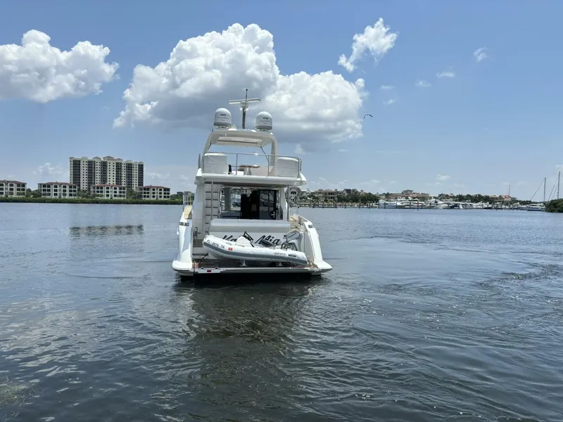Slide: The Image of 2019 Azimut 55 - Profile Stern - 5729716