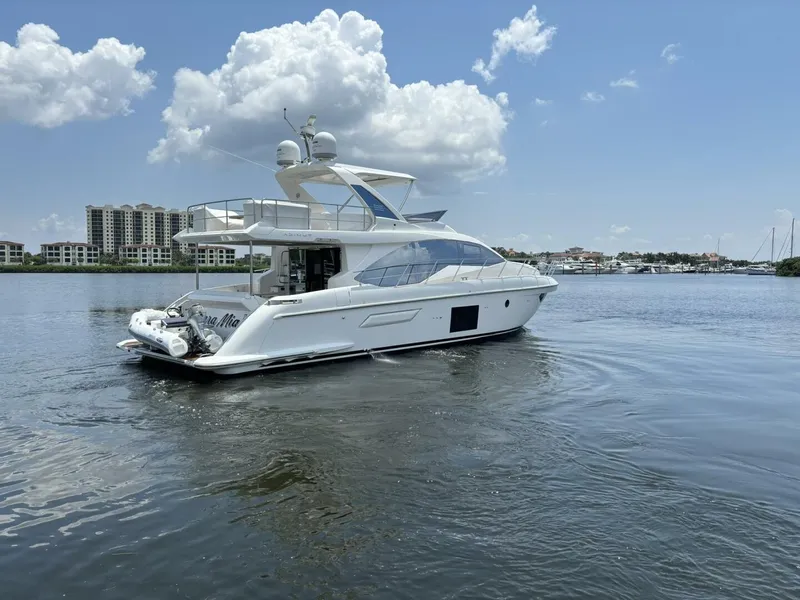 Slide: The Image of 2019 Azimut 55 - Profile Stern 3/4 Starboard - 5729717