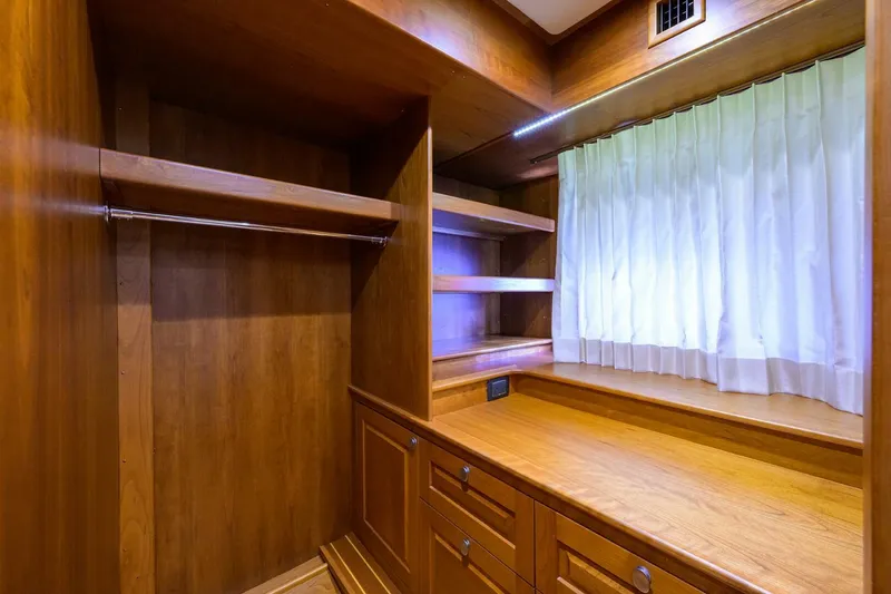 Slide: The Image of Head - 5726521