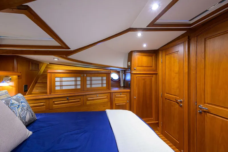 Slide: The Image of Forward Stateroom Berth - 5726527