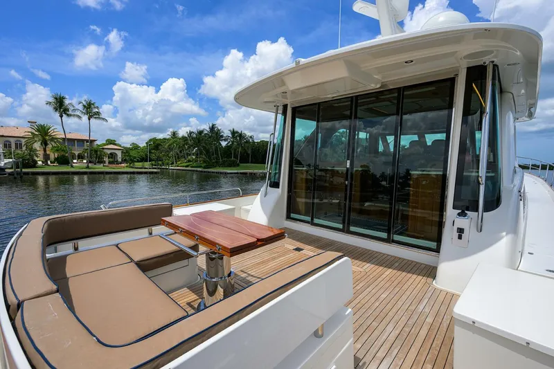 Slide: The Image of Aft Deck Seating & Table - 5726535
