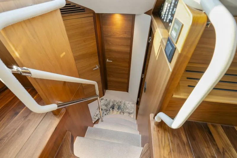 Slide: The Image of Princess F62 Stumped- Cabin Companionway 2020 Princess Flybridge Stumped - 5727273