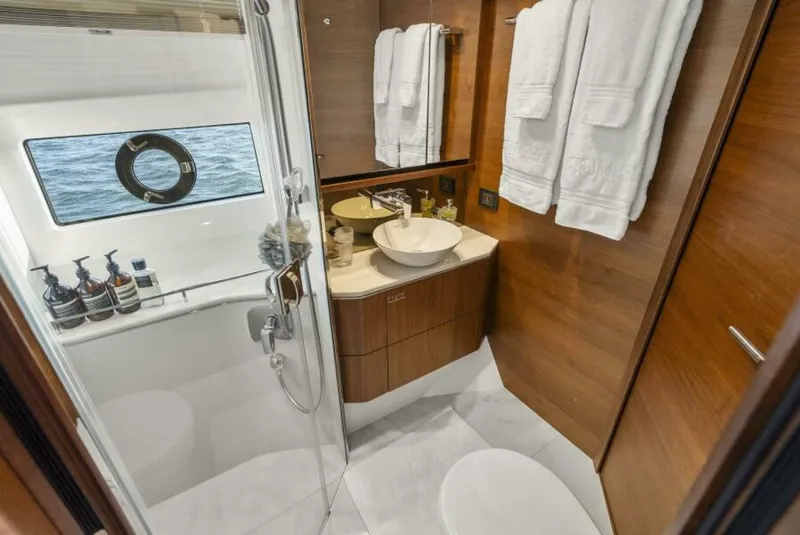 Slide: The Image of Princess F62 Stumped- Day Head 2020 Princess Flybridge Stumped - 5727275