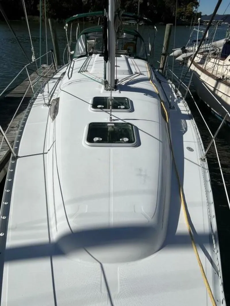 Slide: The Image of Beneteau 331 2004 - 5775237
