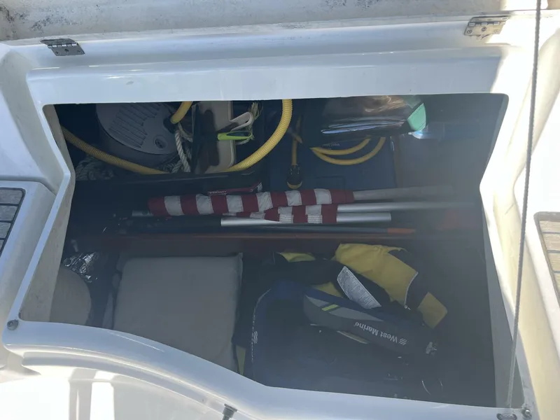 Slide: The Image of Beneteau 331 2004 - 5775234