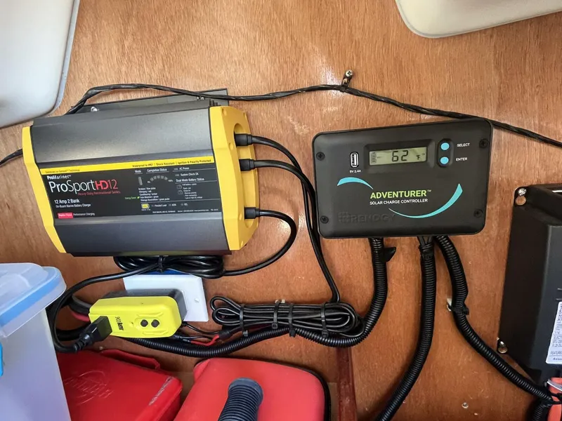 Slide: The Image of Beneteau 331 2004 - 5775235