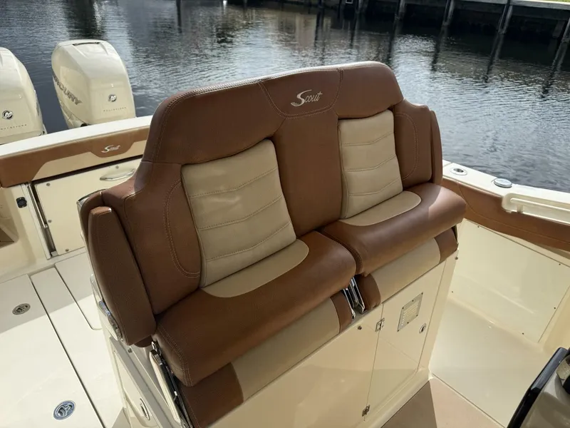 Slide: The Image of Scout 320 LXF 2019 - 5727551