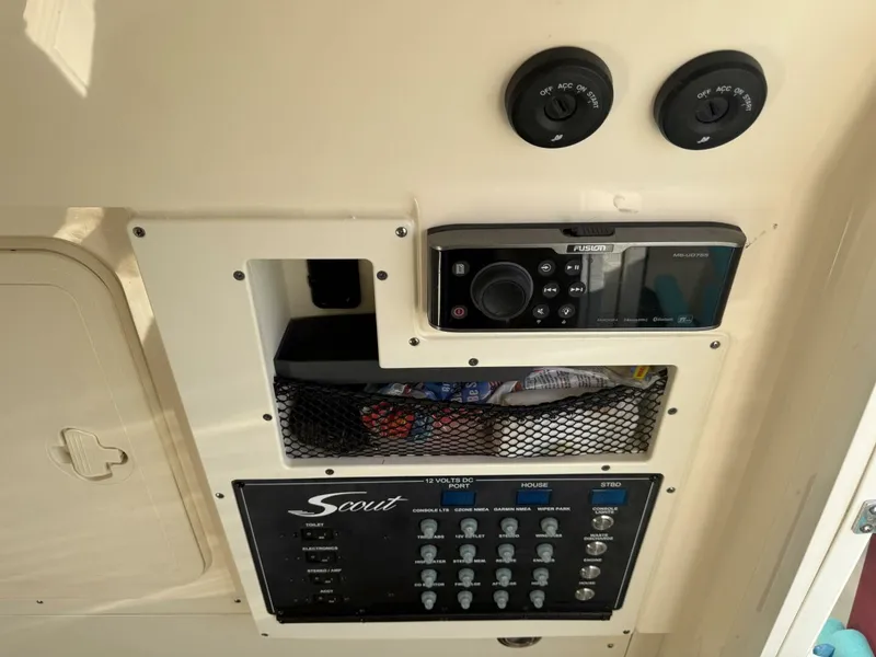 Slide: The Image of Scout 320 LXF 2019 - 5727646