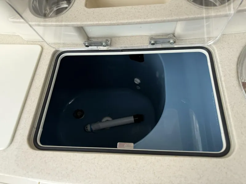 Slide: The Image of Scout 320 LXF 2019 - 5727560