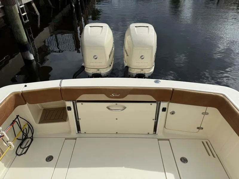 Slide: The Image of Scout 320 LXF 2019 - 5727552