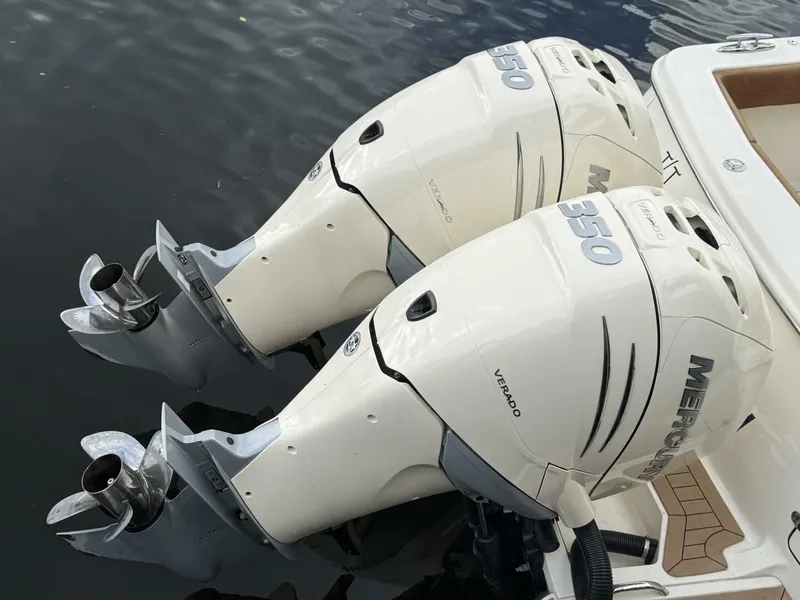 Slide: The Image of Scout 320 LXF 2019 - 5727632