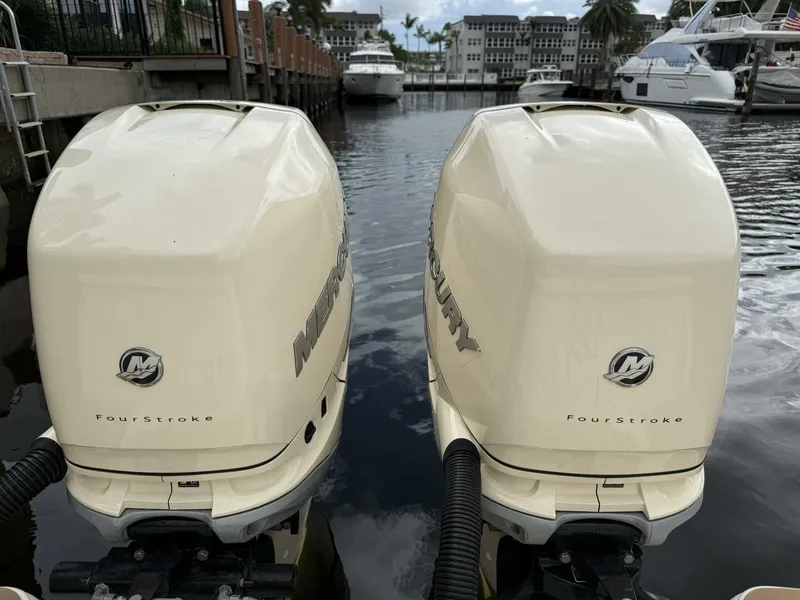 Slide: The Image of Scout 320 LXF 2019 - 5727564