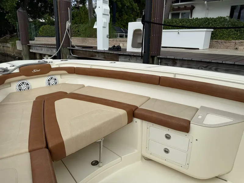 Slide: The Image of Scout 320 LXF 2019 - 5727574