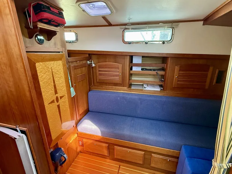 Slide: The Image of Sabre 42 Sedan 2006 - 5727520