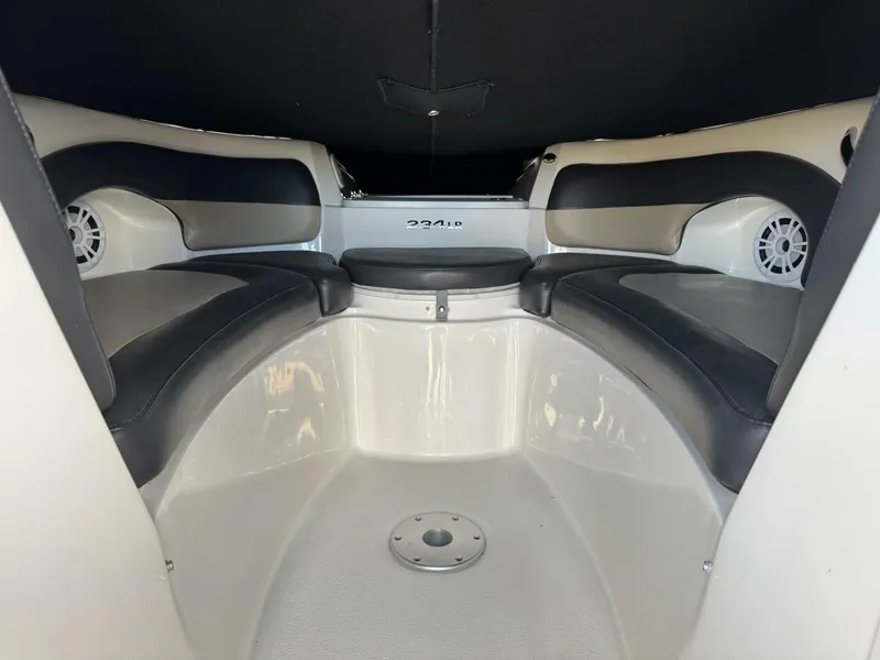 Slide: The Image of Stingray 234LR 2019 - 5727741