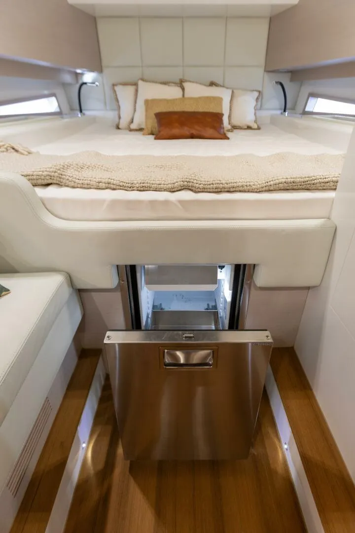 Slide: The Image of Sacs Rebel 47 2025 - 5727979