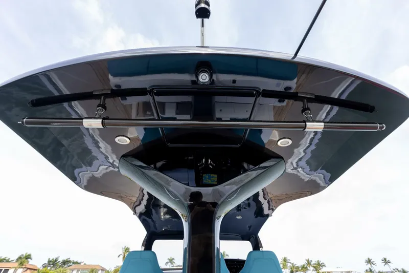 Slide: The Image of Sacs Rebel 47 2025 - 5727990