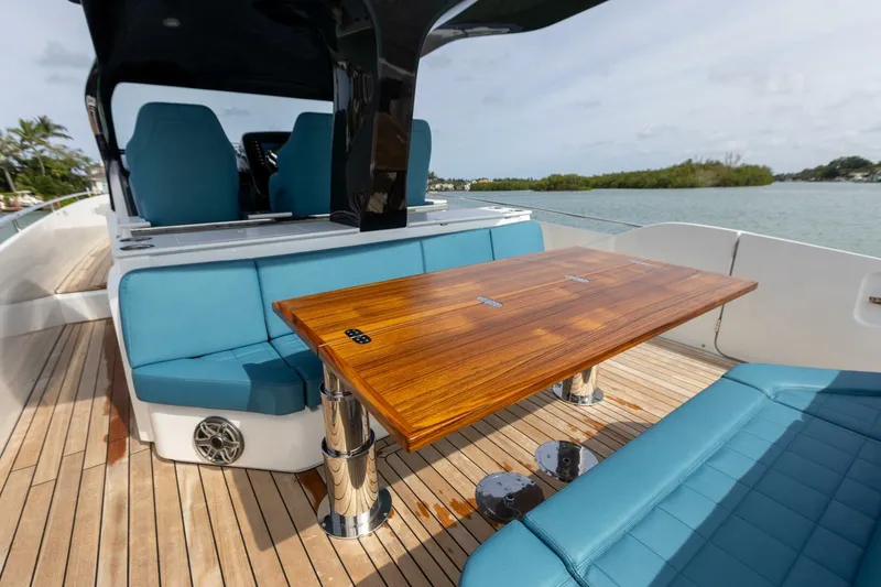 Slide: The Image of Sacs Rebel 47 2025 - 5728009