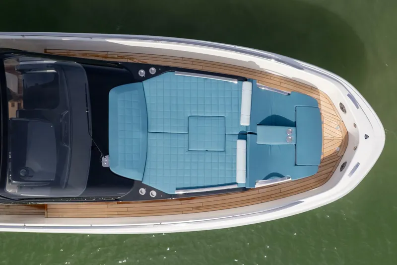 Slide: The Image of Sacs Rebel 47 2025 - 5728024