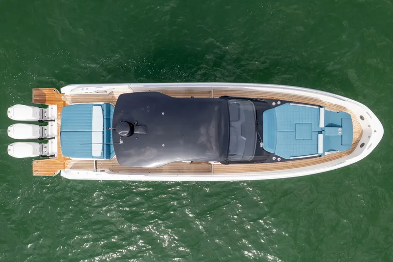 Slide: The Image of Sacs Rebel 47 2025 - 5728030