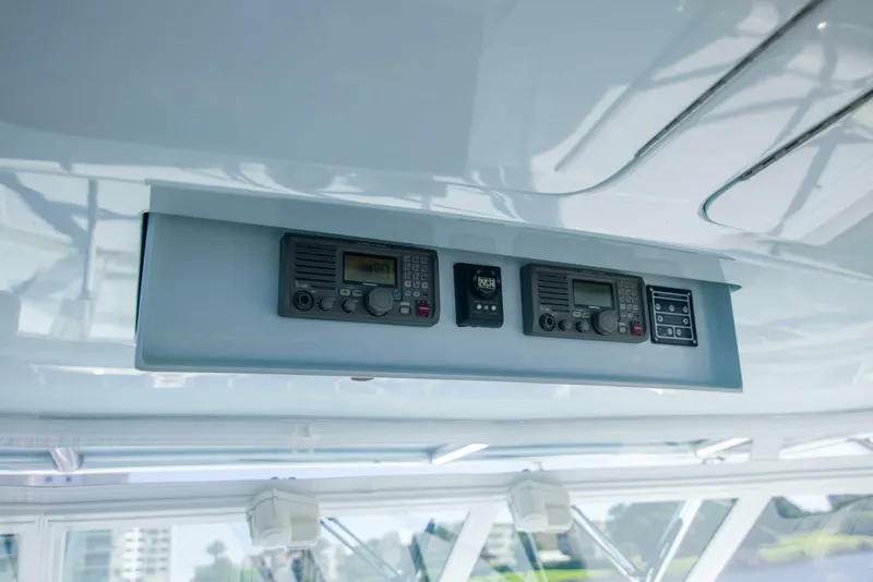 Slide: The Image of Helm Station Radio - 5728208