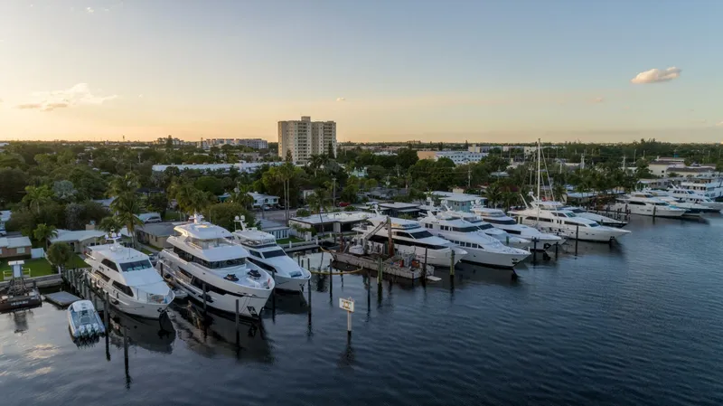 Slide: The Image of Evening in Ft. Lauderdale - 5778127