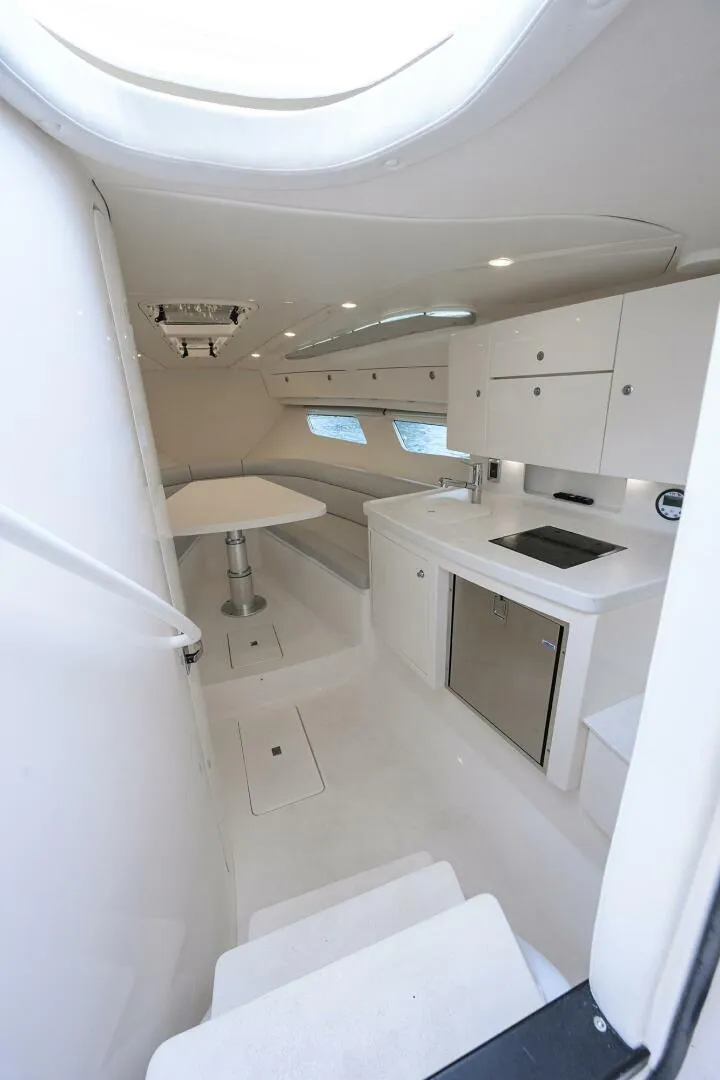 Slide: The Image of Intrepid 41 - alley & Salon 2023 Intrepid Valor - 5729838