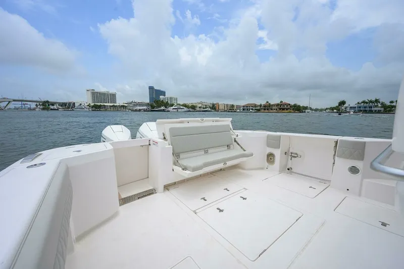 Slide: The Image of Intrepid 41 - Cockpit with Seating 2023 Intrepid Valor - 7665282