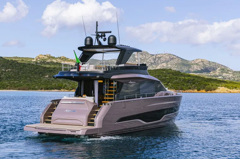 Slide: The Image of Cranchi Sessantadue 62 2026 - 5730044