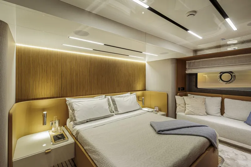 Slide: The Image of Cranchi Sessantadue 62 2026 - 5730151