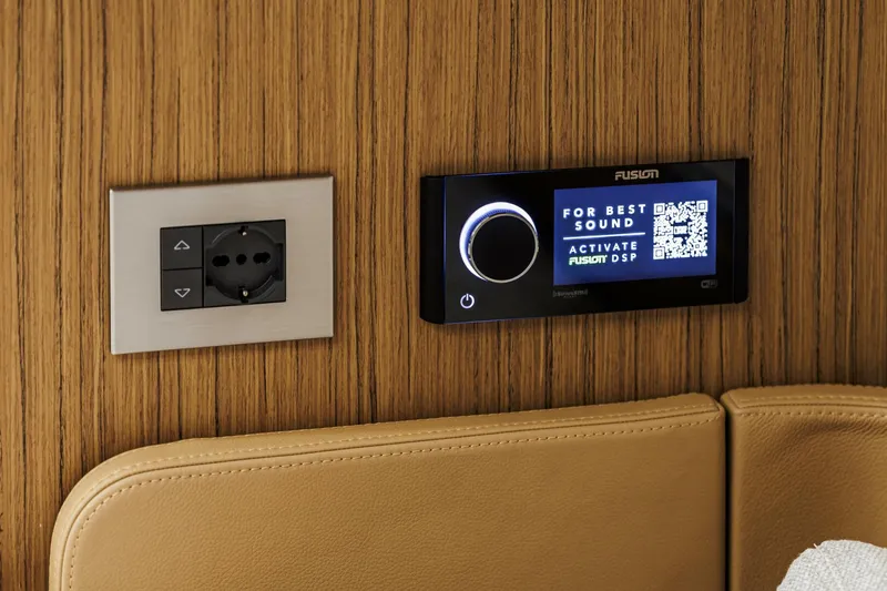 Slide: The Image of Cranchi Sessantadue 62 2026 - 5730176