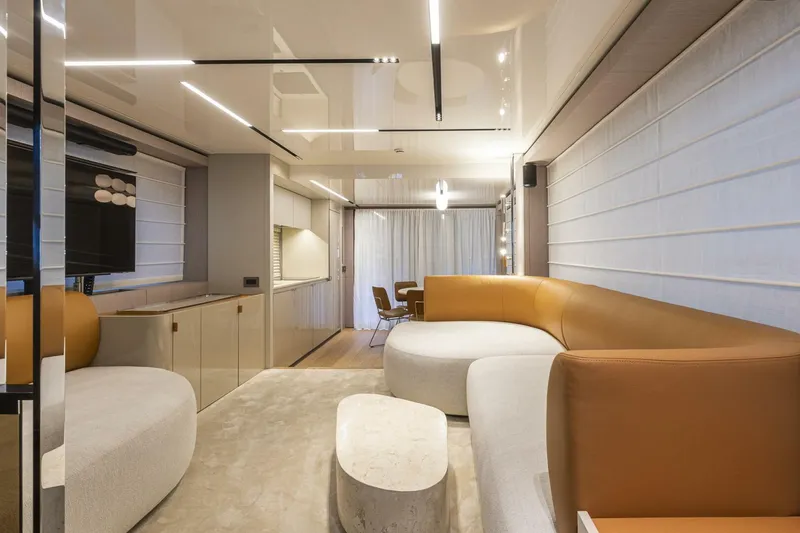 Slide: The Image of Cranchi Sessantadue 62 2026 - 5730183