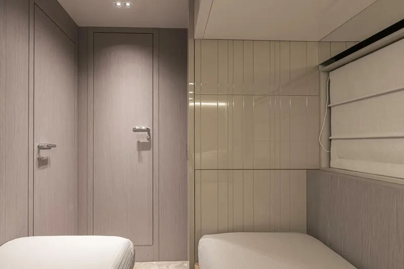 Slide: The Image of Cranchi Sessantadue 62 2026 - 5730196