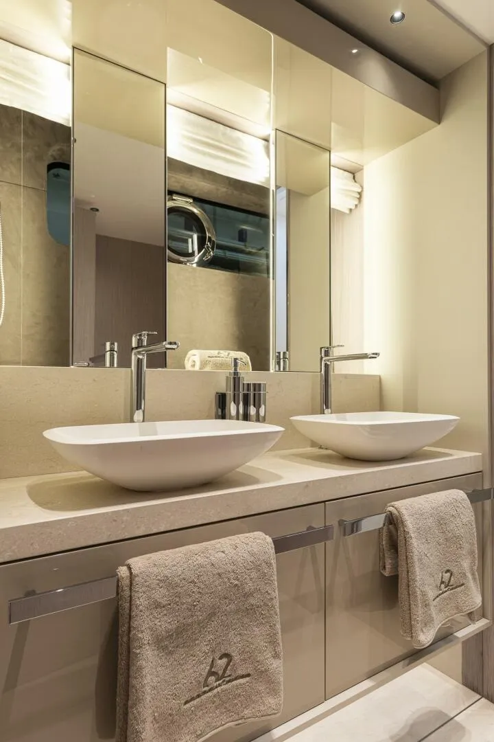 Slide: The Image of Cranchi Sessantadue 62 2026 - 5730198