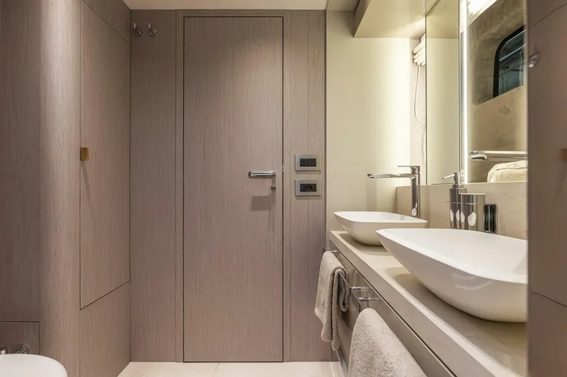 Slide: The Image of Cranchi Sessantadue 62 2026 - 5730199