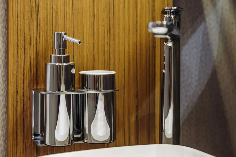 Slide: The Image of Cranchi Sessantadue 62 2026 - 5730135