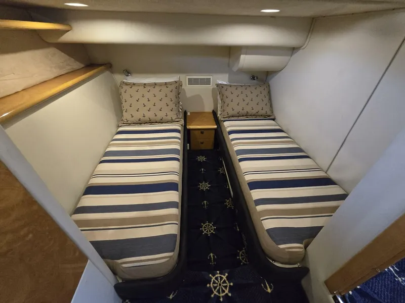 Slide: The Image of Sunseeker Manhattan 48 1997 - 5763636