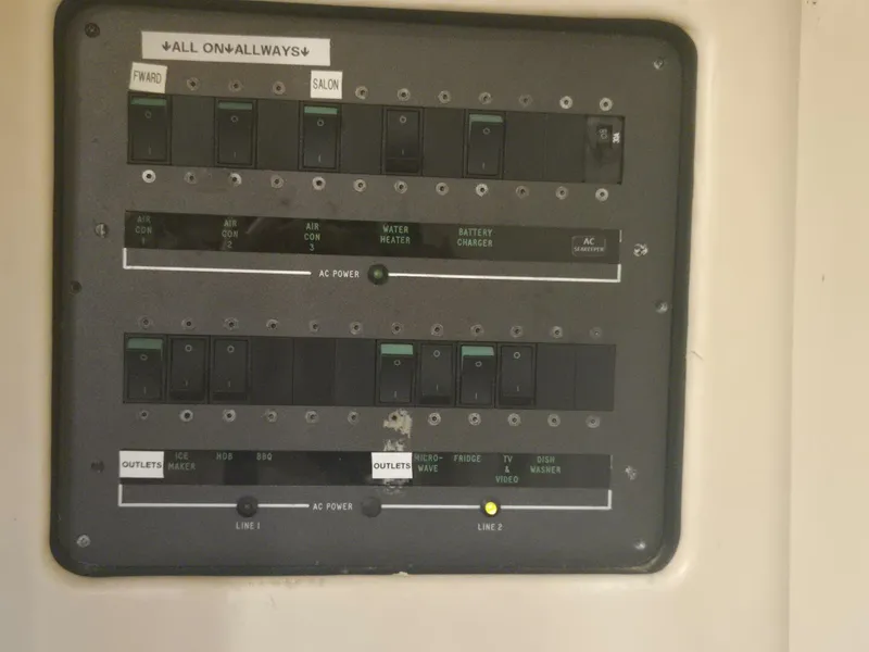 Slide: The Image of Sunseeker Manhattan 48 1997 - 5763657