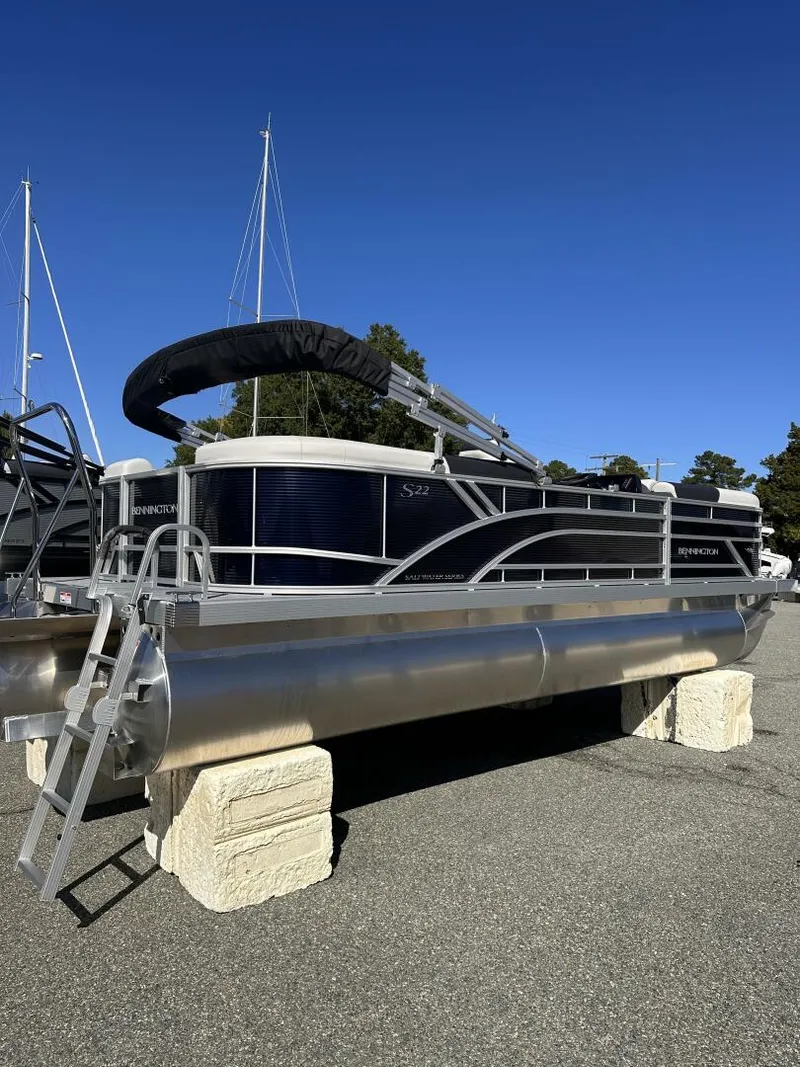 Slide: The Image of Bennington 22SR 2026 - 5730711