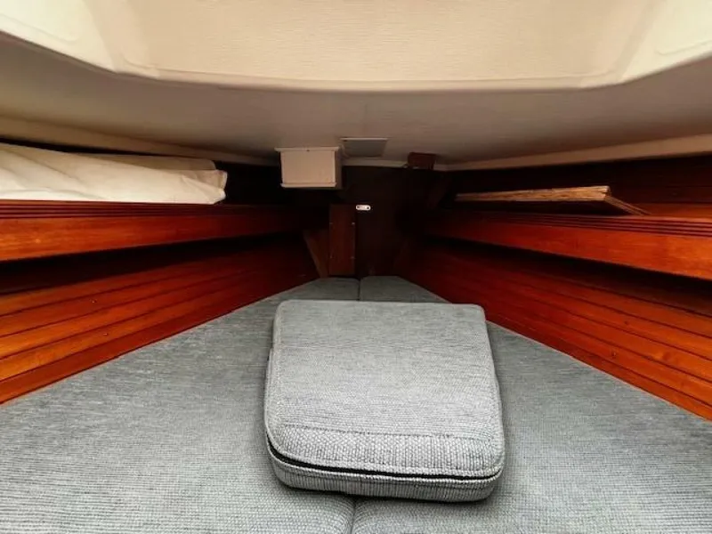 Slide: The Image of Fwd. berth - 5730807