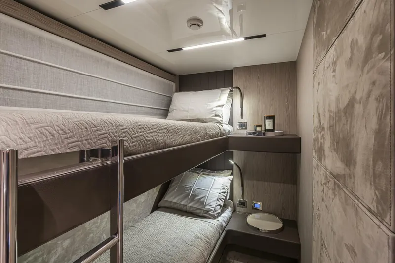 Slide: The Image of Cranchi 68 2026 - 5730991