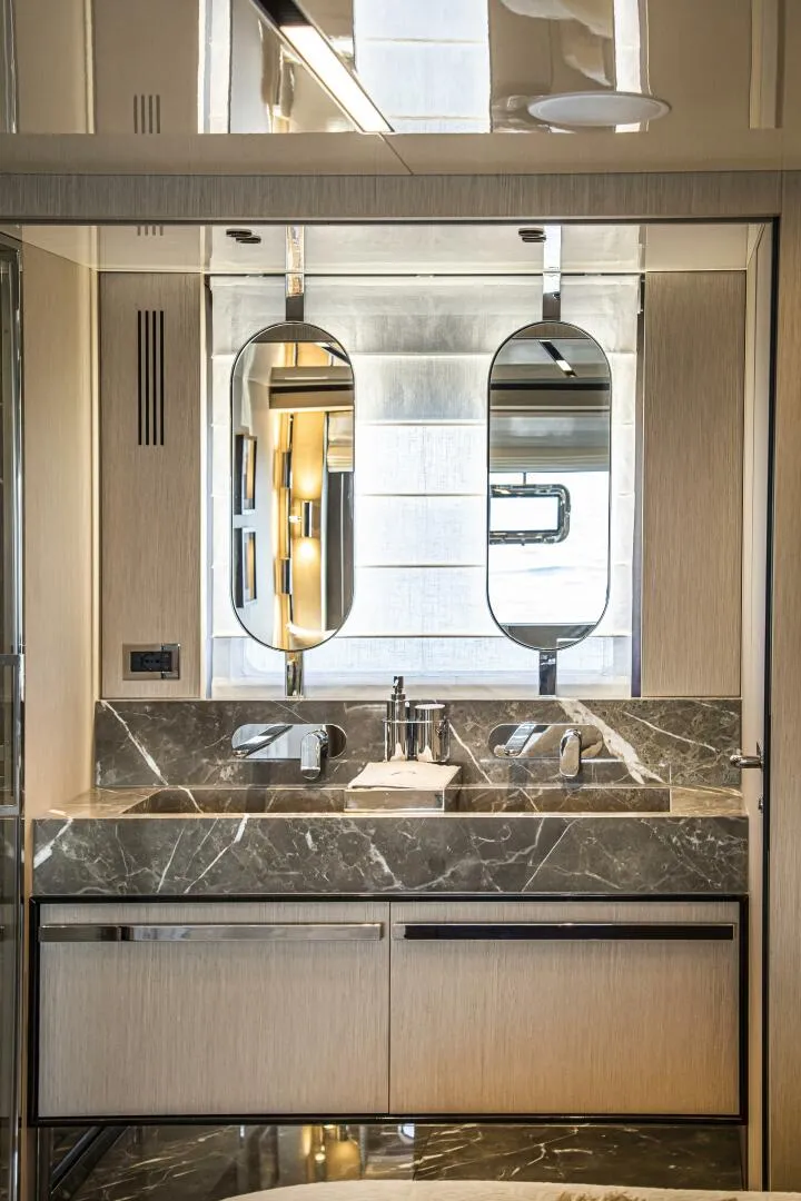 Slide: The Image of Cranchi 68 2026 - 5730949