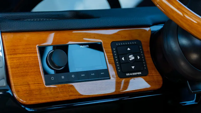 Slide: The Image of Chris-Craft Calypso 2025 - 5731102